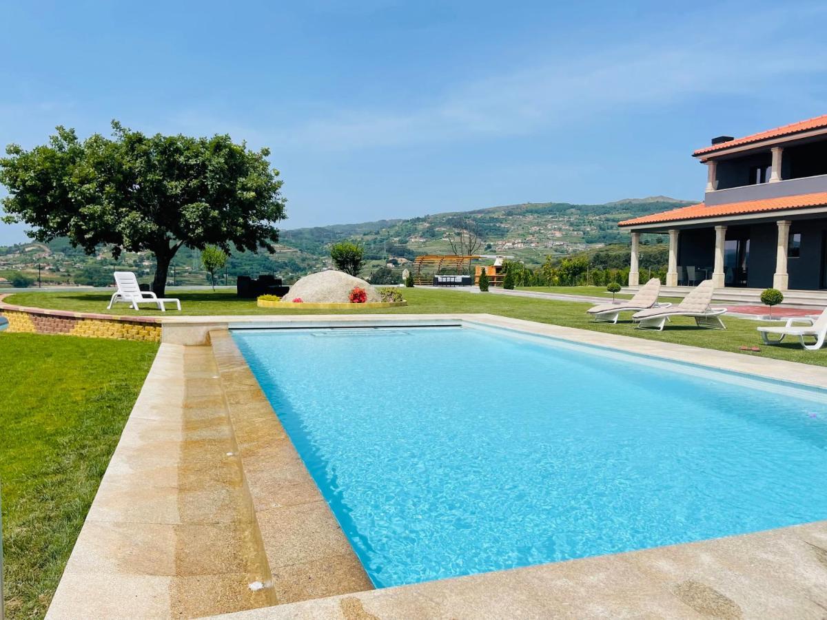 Spacious Villa Pool & Douro View By Host Wise Santa Marinha do Zezere Экстерьер фото