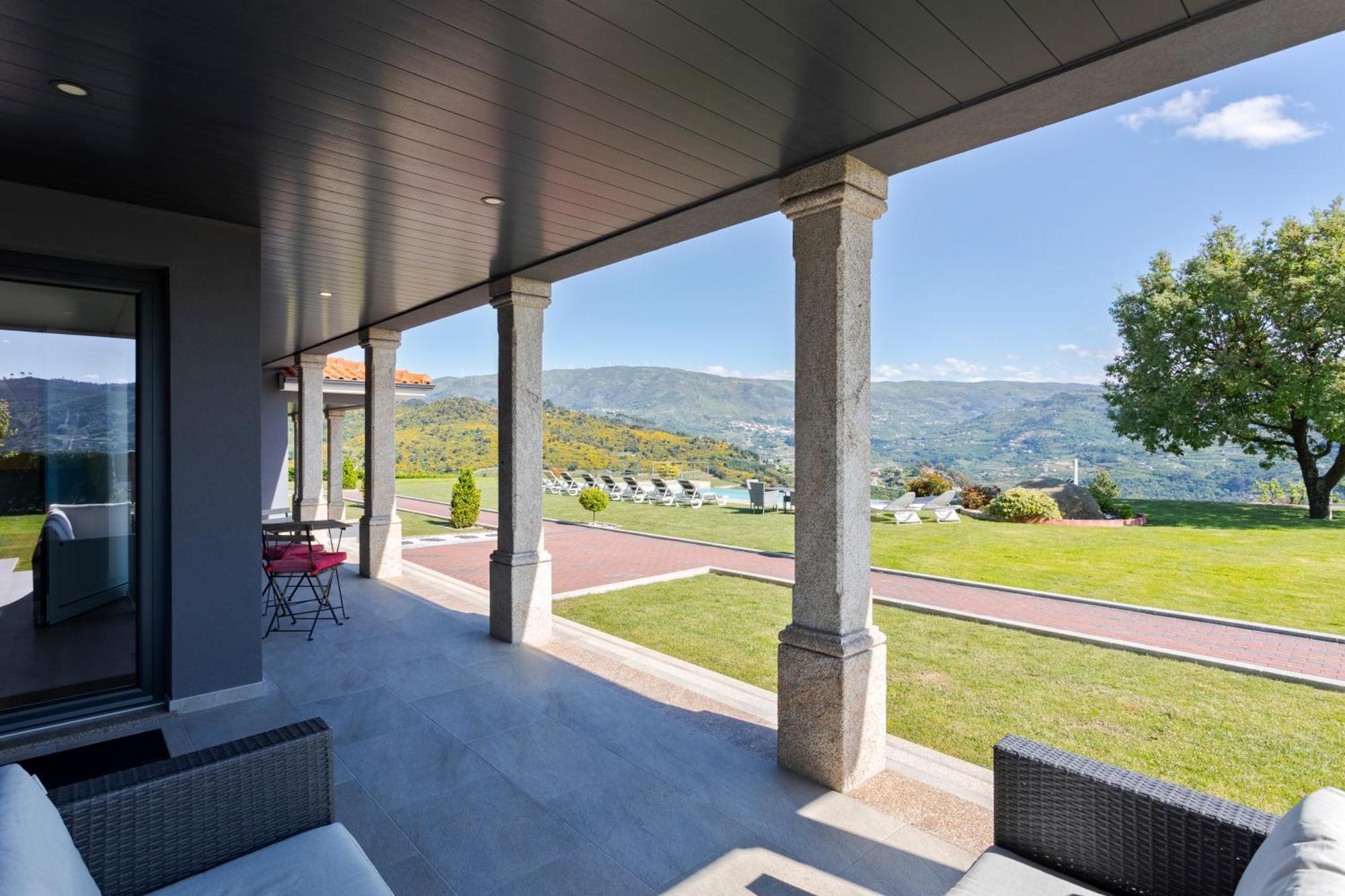 Spacious Villa Pool & Douro View By Host Wise Santa Marinha do Zezere Экстерьер фото