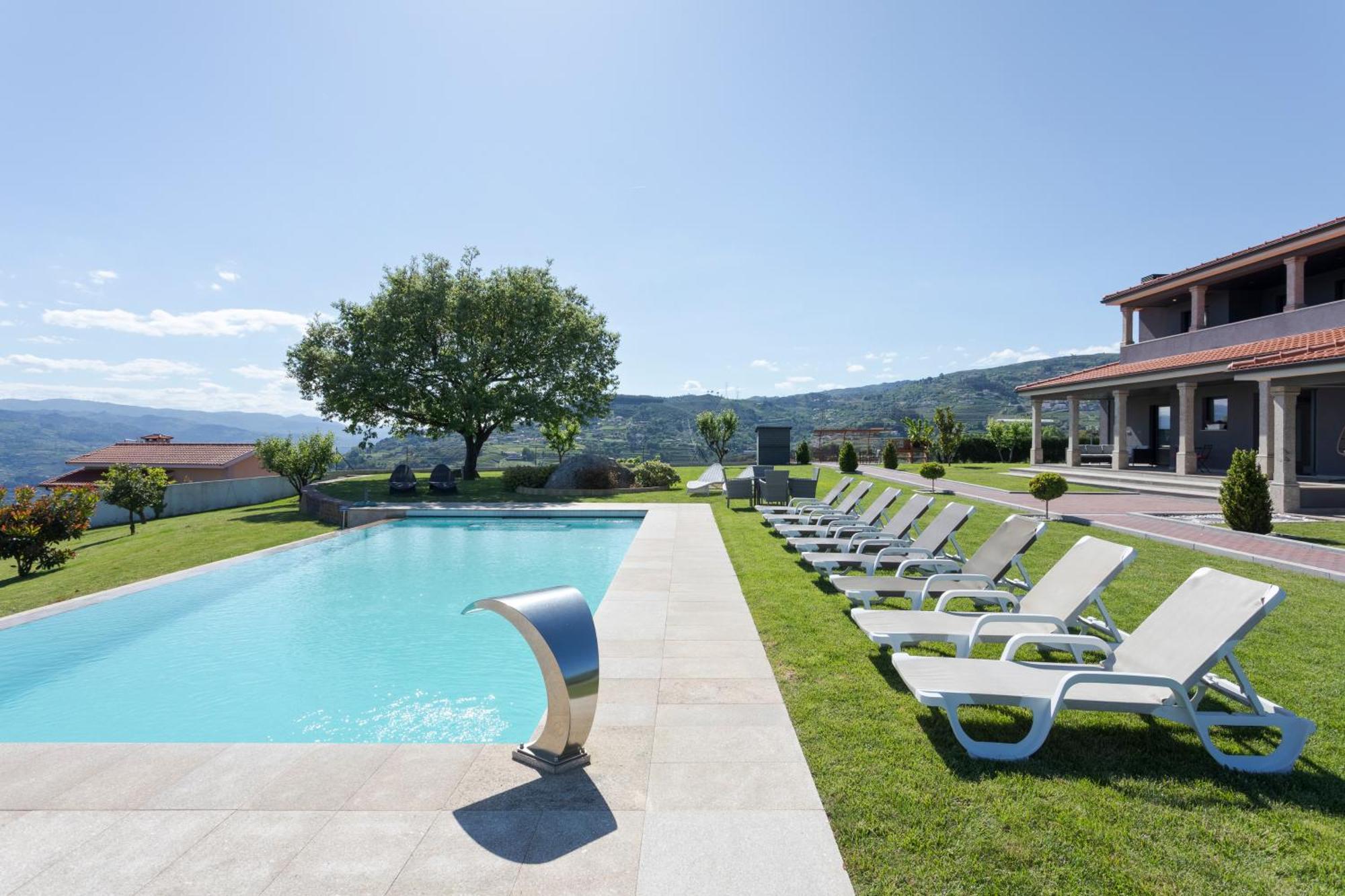 Spacious Villa Pool & Douro View By Host Wise Santa Marinha do Zezere Экстерьер фото